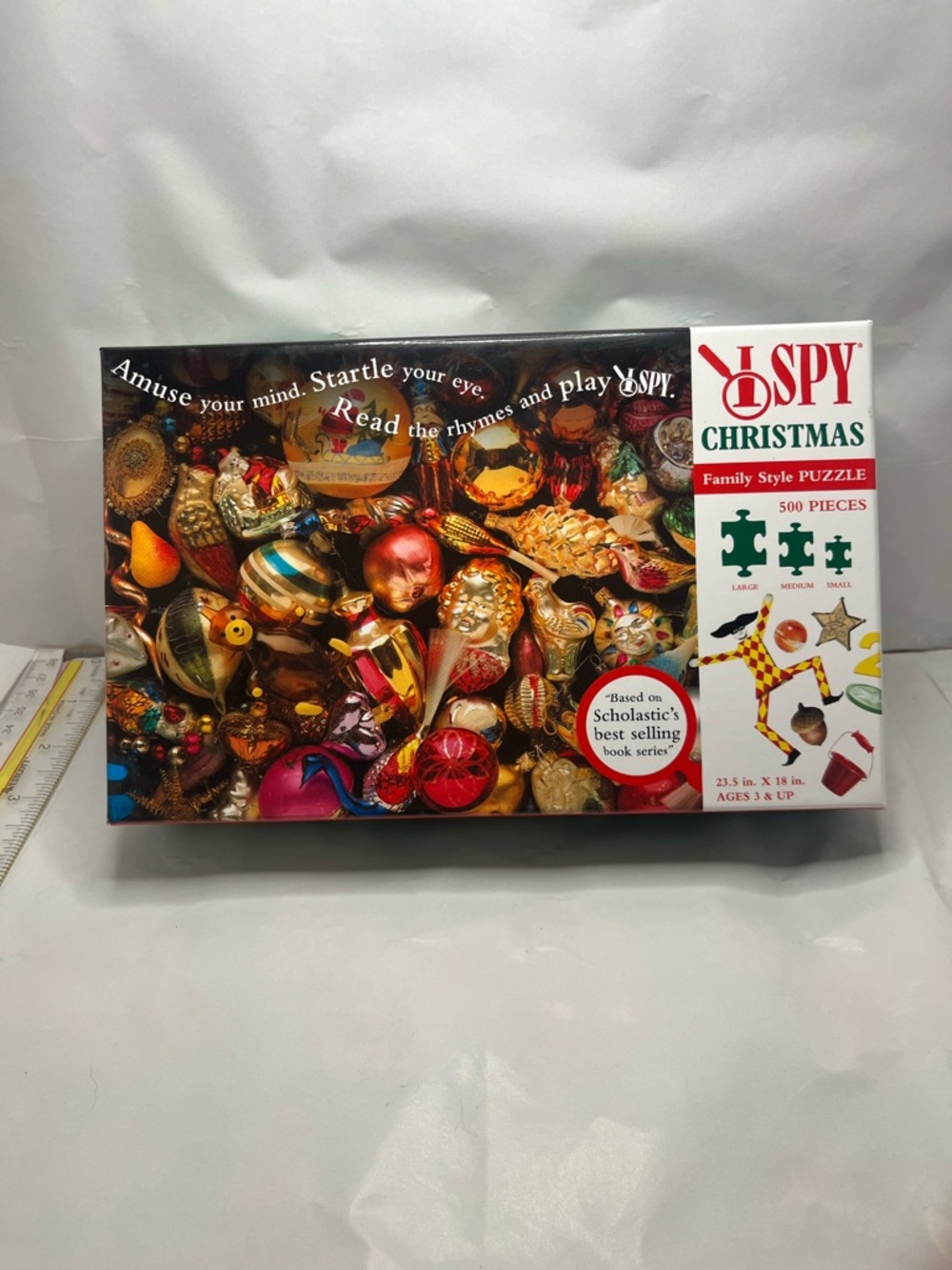 I SPY Christmas Puzzle - Red, Gold, Green, Blue Ornaments (500 Pieces)